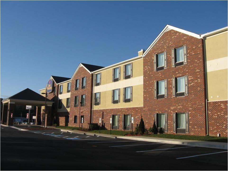 Best Western Plus Glen Allen Inn Bagian luar foto