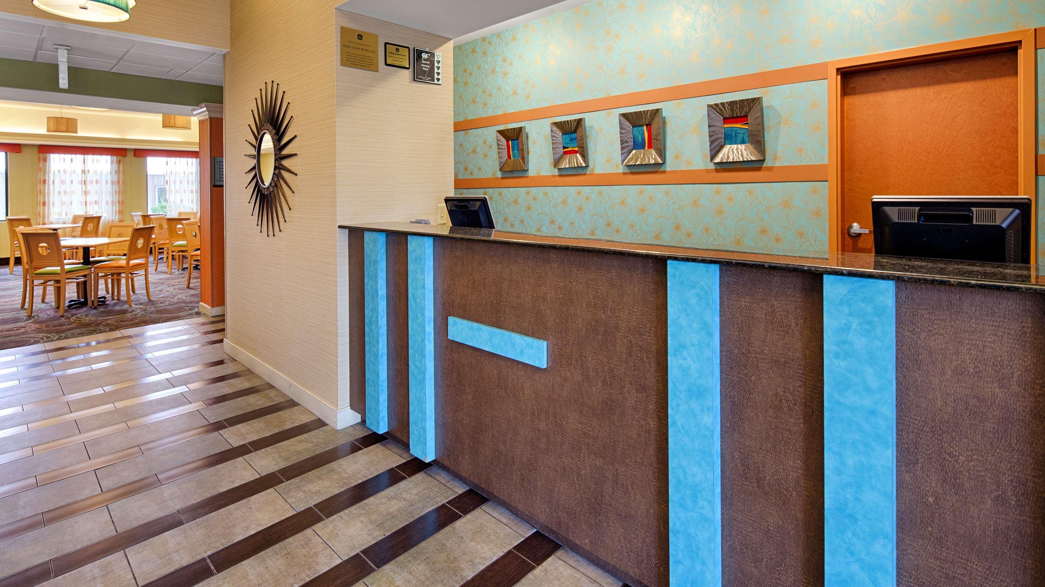Best Western Plus Glen Allen Inn Bagian luar foto