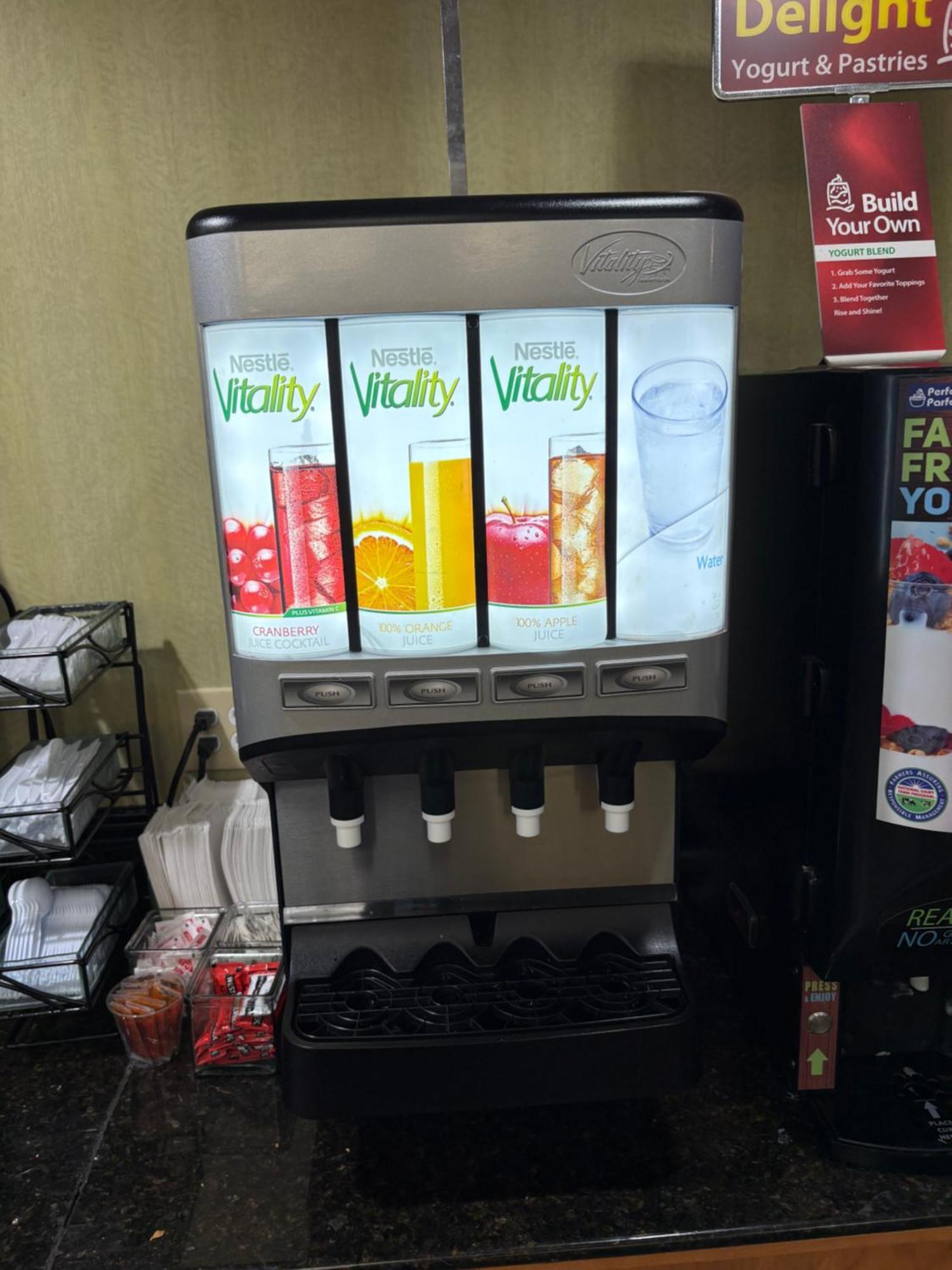 Best Western Plus Glen Allen Inn Bagian luar foto